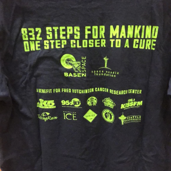 Seattle Base to Space race Space Needle Mt. Rainier 100% cotton boxy fit t-shirt - Picture 7 of 7